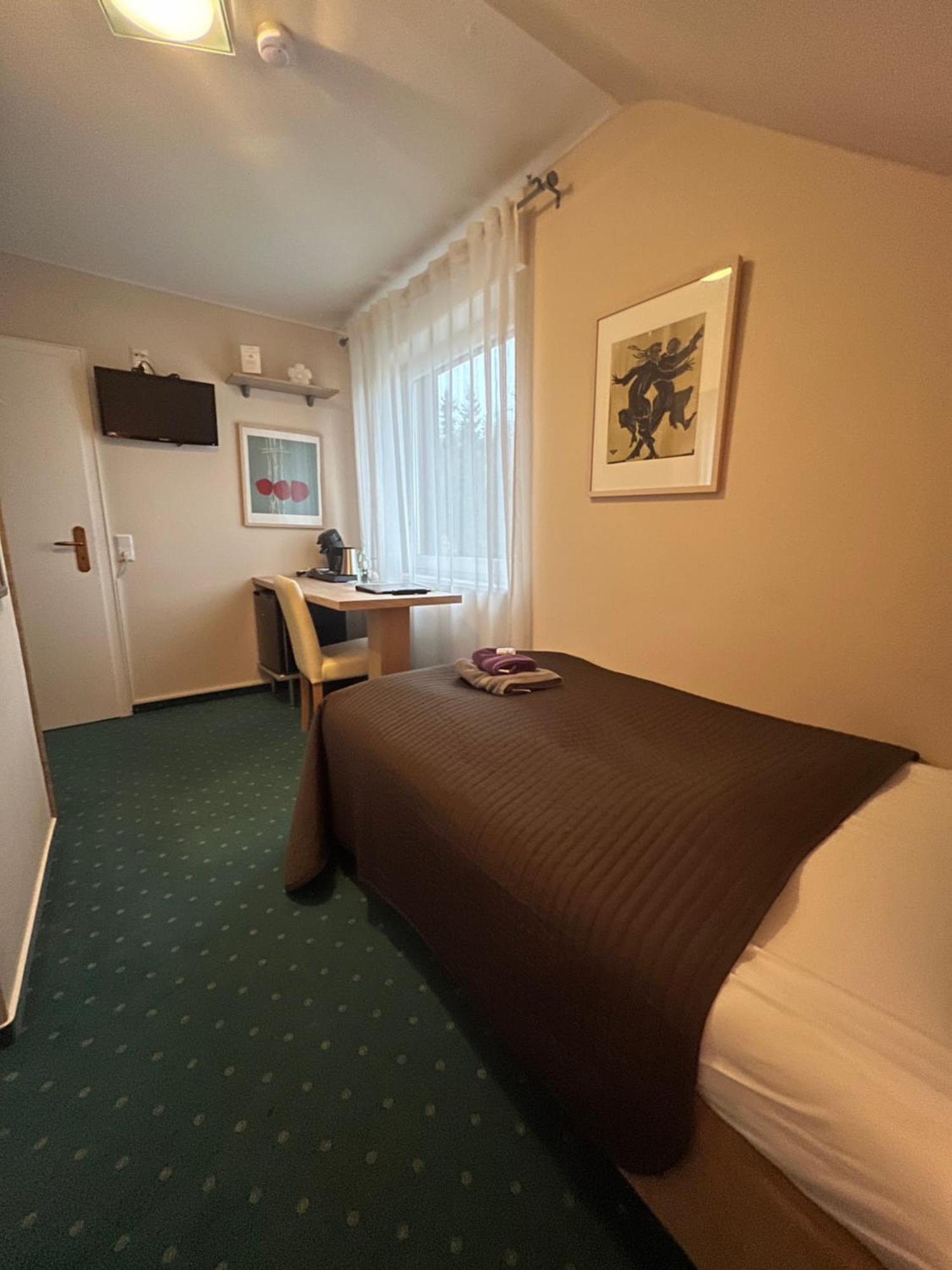 Hotel Sonnenhof Merzig Eksteriør bilde
