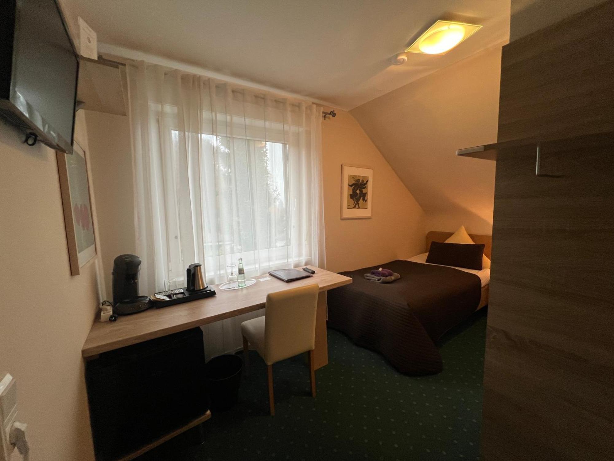 Hotel Sonnenhof Merzig Eksteriør bilde