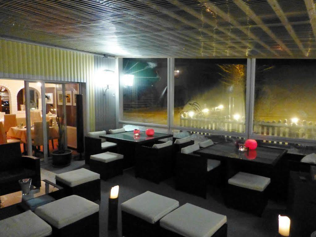 Hotel Sonnenhof Merzig Eksteriør bilde